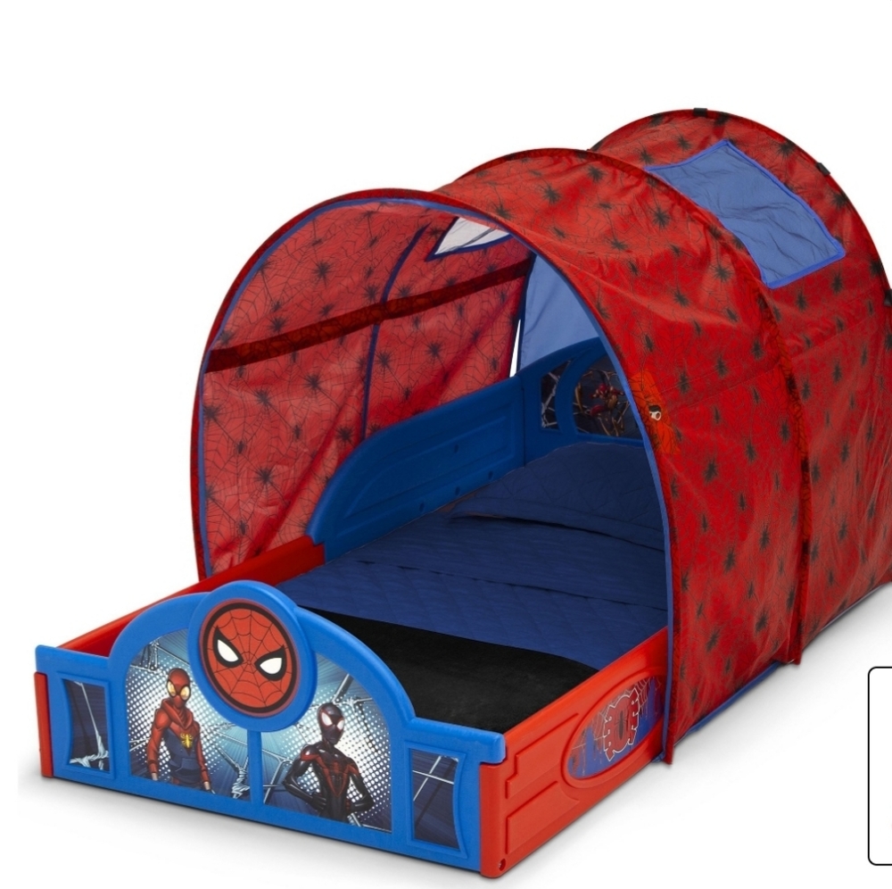Spiderman toddler bed w tent